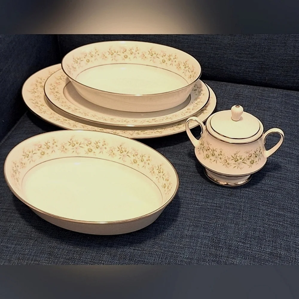 NORITAKE, Savannah Platinum Rim |  Serving Platters & Bowls and Sugar Bo…